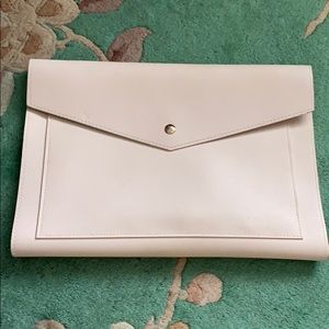 Glass Ladder Co. Causebox Megan Portfolio Clutch